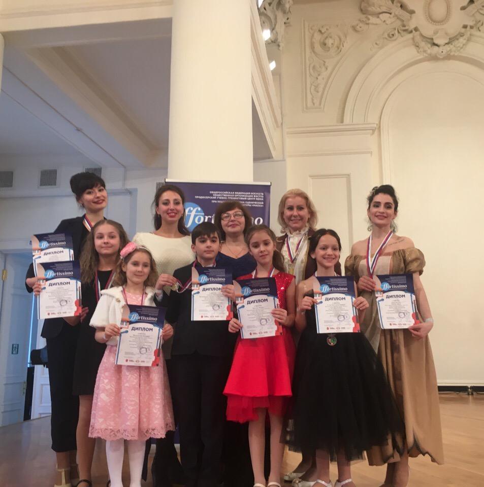 Подольчане завоевали победы на всероссийском конкурсе вокалистов в Туле