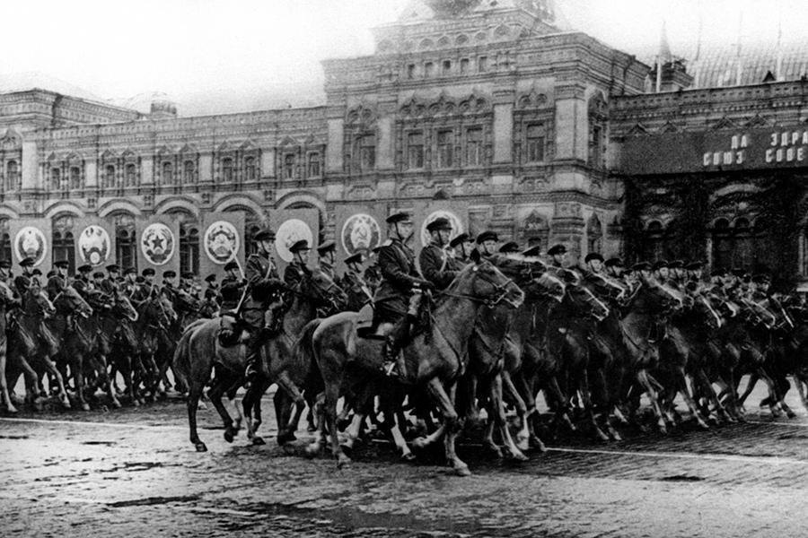 Об участии подольчан в историческом Параде Победы 24 июня 1945 года