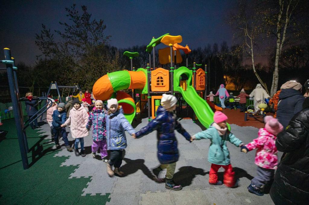 Торжественное открытие детской площадки в деревне Лаговское