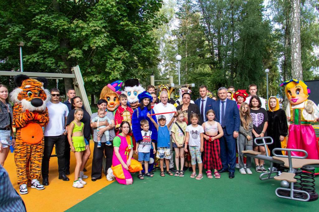 Детскую игровую площадку открыли в поселке Кузнечики г. о. Подольск
